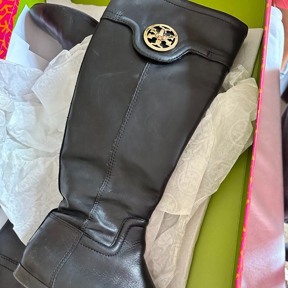 Black Leather Tory Burch Boots - Picture 1 of 3
